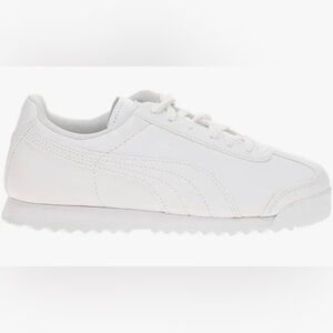 Kids Puma ‘Roma’ Sneakers. Size 7